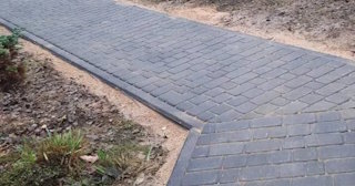 Укладка тротуарной плитки на основание в Новоалтайске в октябре