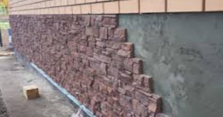 Профессиональная отделка фундамента панелями в Новоалтайске в октябре
